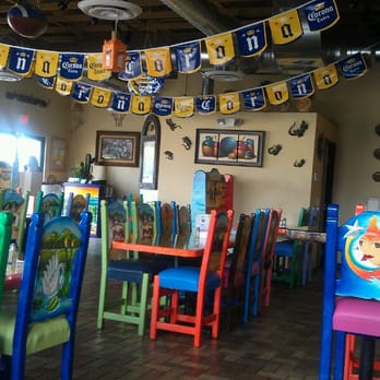 Anayas Fresh Mexican Restaurant - Interior seating - Glendale, AZ, United States
